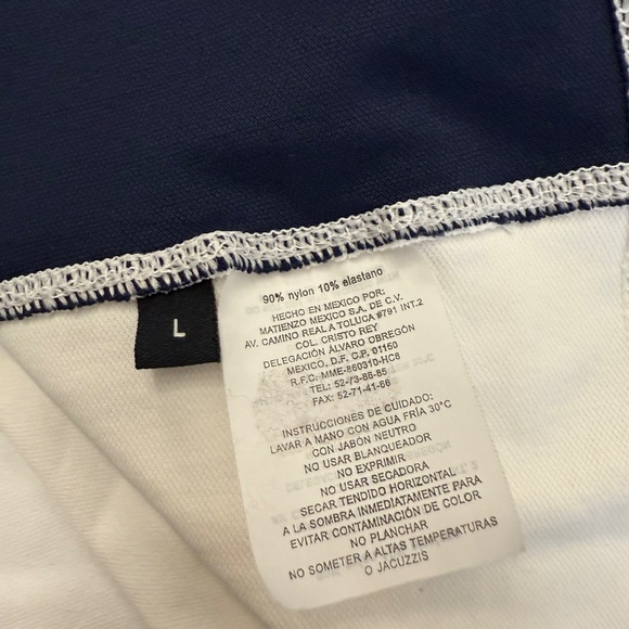 Fullsand UPF 50+ Sun Protection Top - Picture 11 of 13